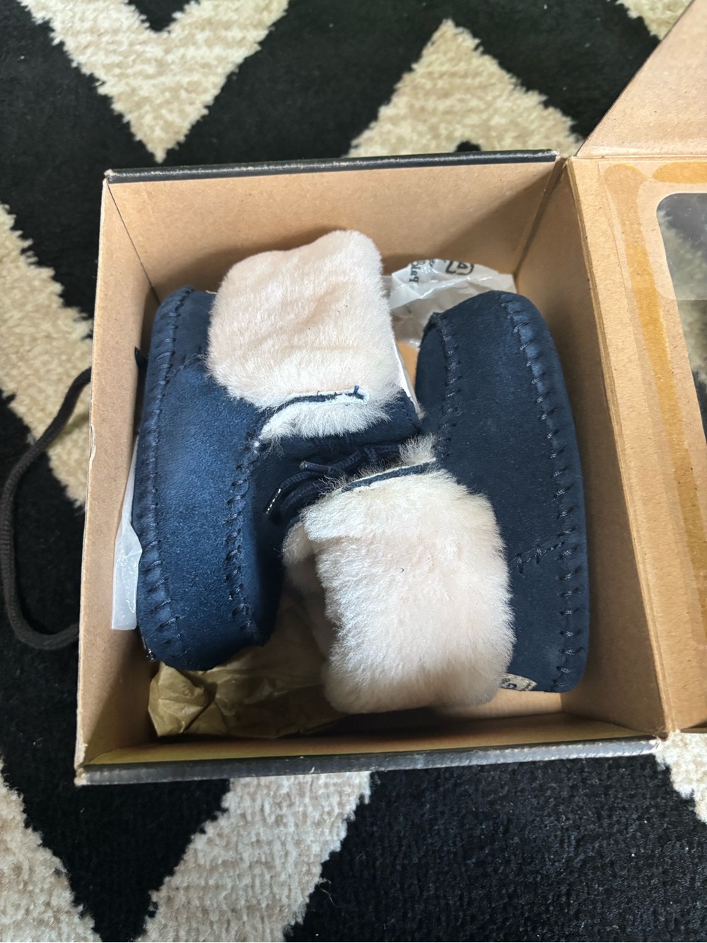 Ugg Infant Sparrow Boots Sz 4/5